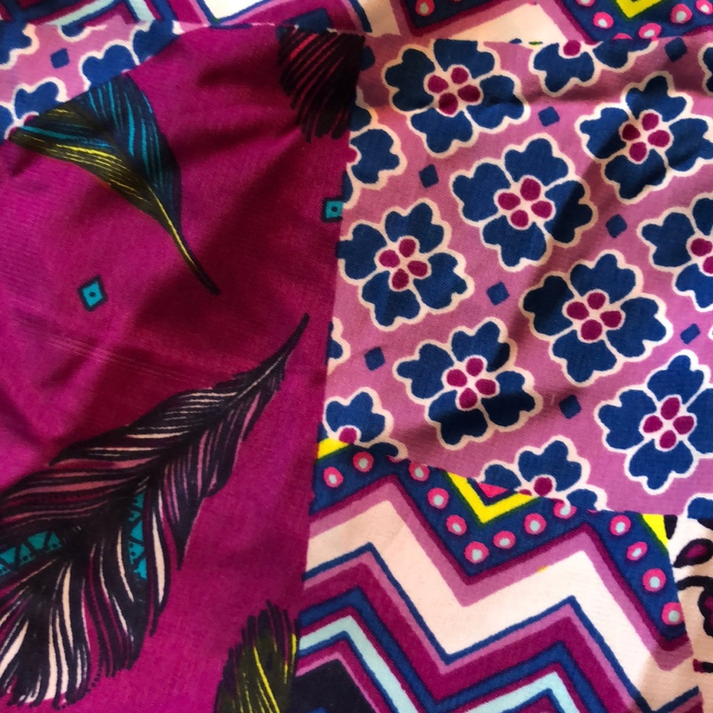 Patterned Joggers - Picture 3 of 7